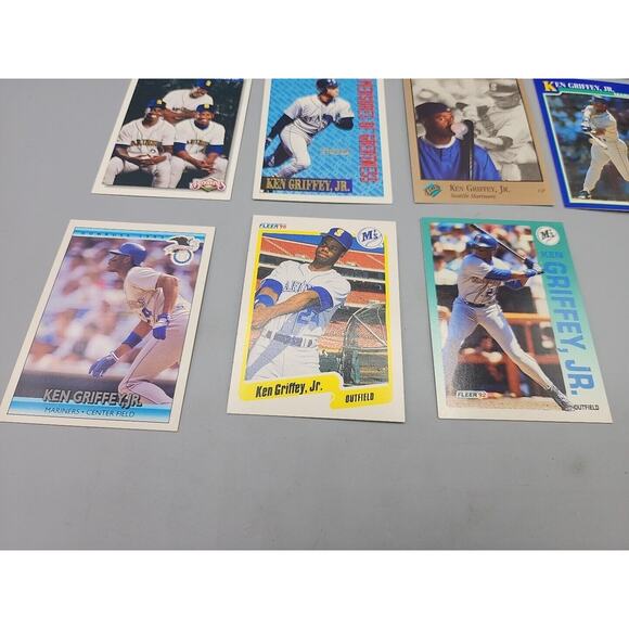 Lot of 11 Ken Griffey Jr Cards Baseball Various Years - Picture 4 of 9